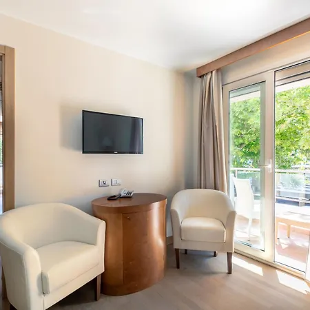 Doimo Otel Lignano Sabbiadoro