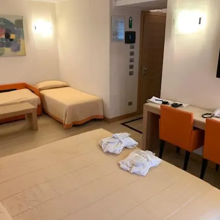 Otel Doimo 4*